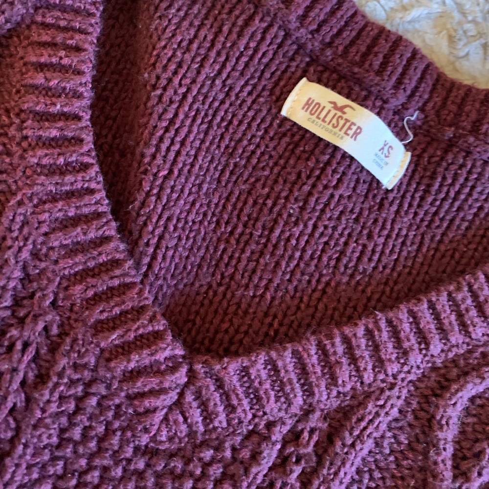 Sweater - Picture 4 of 5